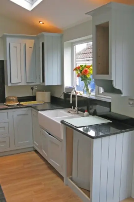 Tulip wood/MDF kitchen painting Hampshire